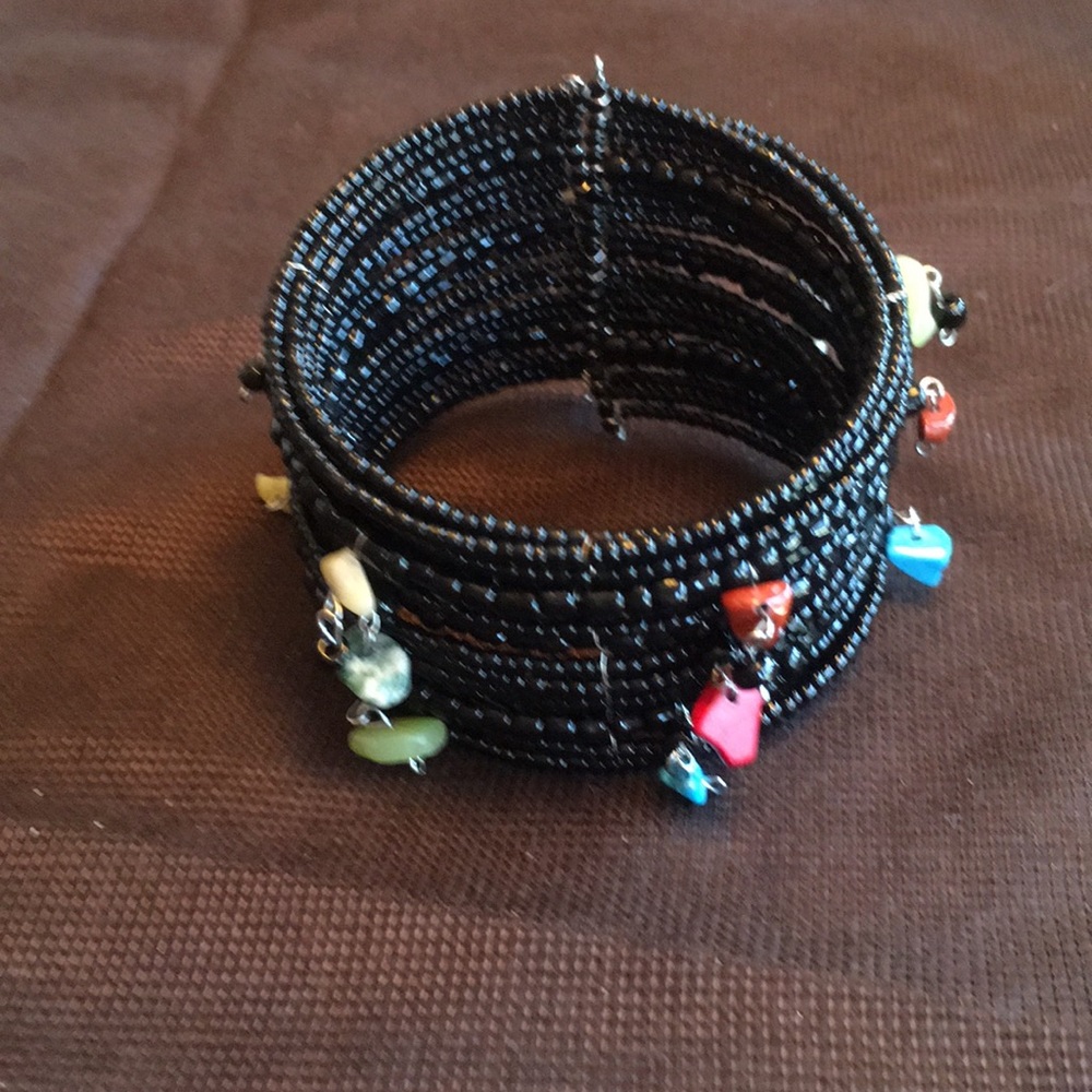 Max & Gino beaded stone cuff bracelet